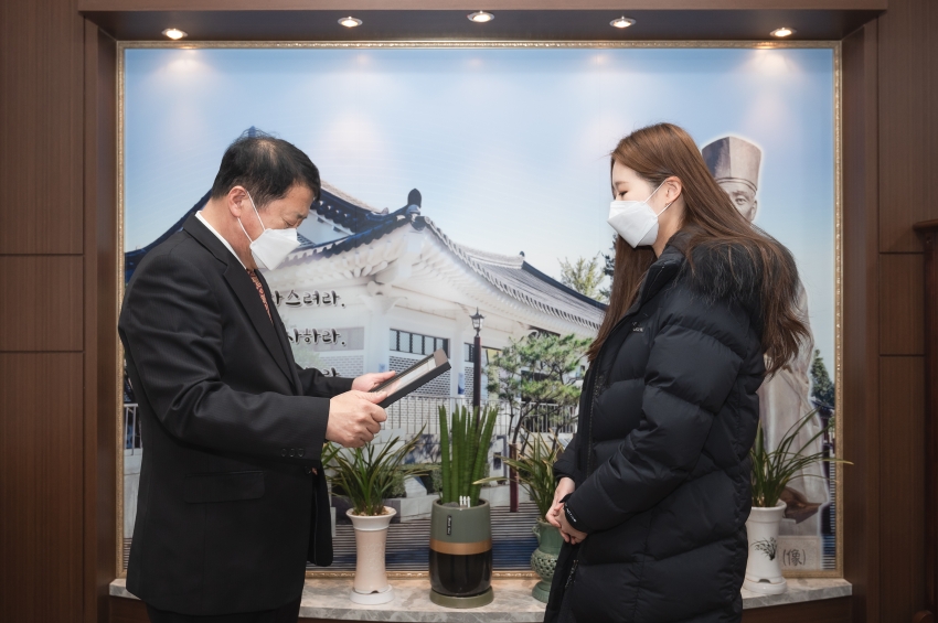 의정공유대상 - 강문정님, 박현숙님, 유경민님, 유설화님, 윤옥심님, 정진희님, 오정철님, 조혜경님_9