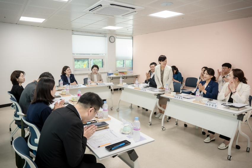 복지환경위원회 - 관내 소재 3개소 노인복지관 현장방문 _2