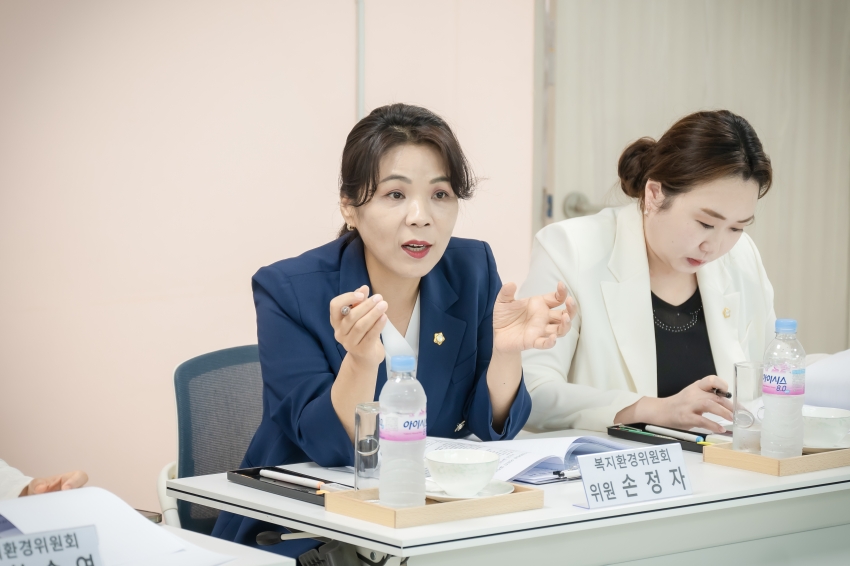 복지환경위원회 - 관내 소재 3개소 노인복지관 현장방문 _17