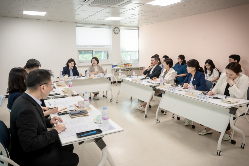 복지환경위원회 - 관내 소재 3개소 노인복지관 현장방문 _22