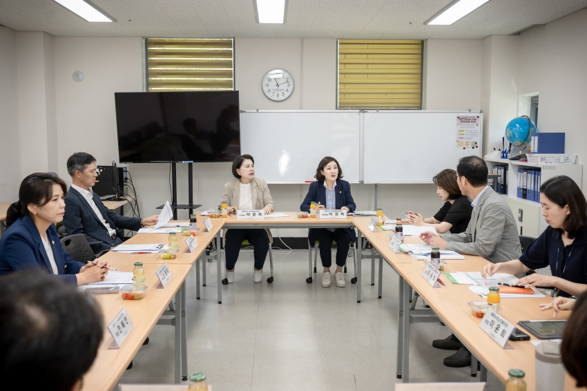 복지환경위원회 - 관내 소재 3개소 노인복지관 현장방문 _36