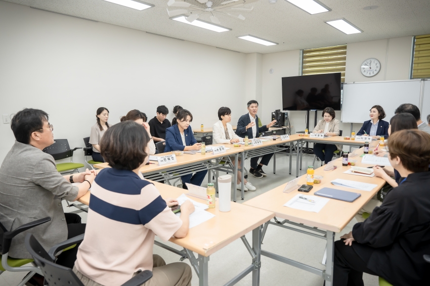 복지환경위원회 - 관내 소재 3개소 노인복지관 현장방문 _64