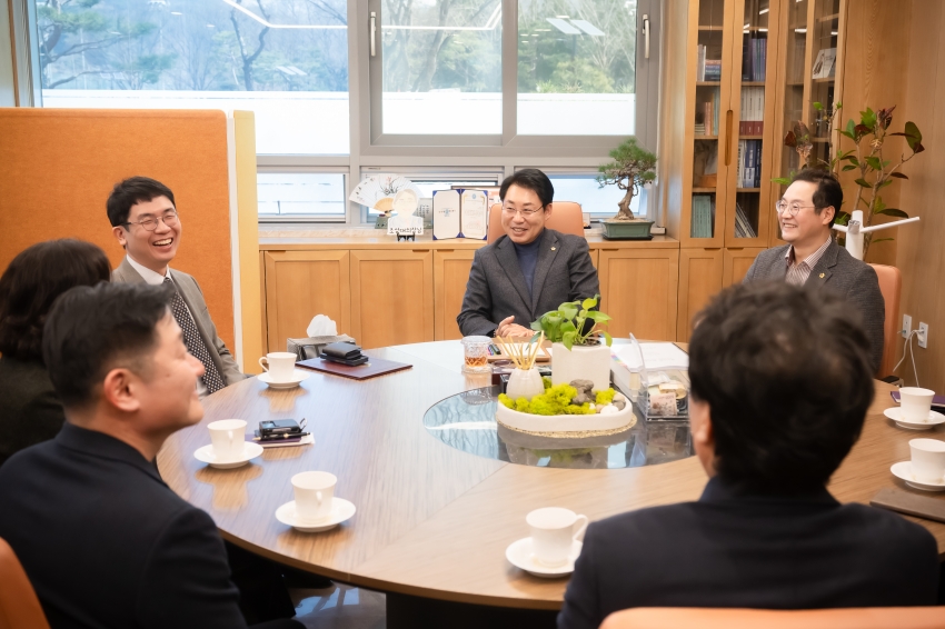 2025. 3. 11. 의회 법률고문 위촉장 수여식_3