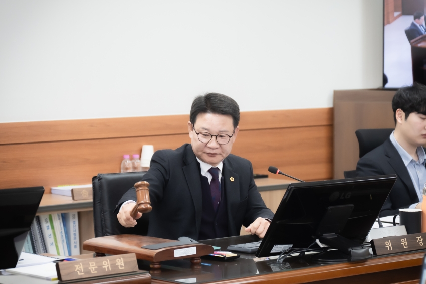 2025. 3. 17.~ 3. 20. 제310회 임시회 제1~4차 도시교통위원회_6