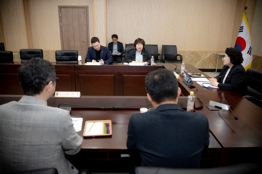 2025. 5. 2. 남양주시의회 자치법규 연구용역 착수보고회_14
