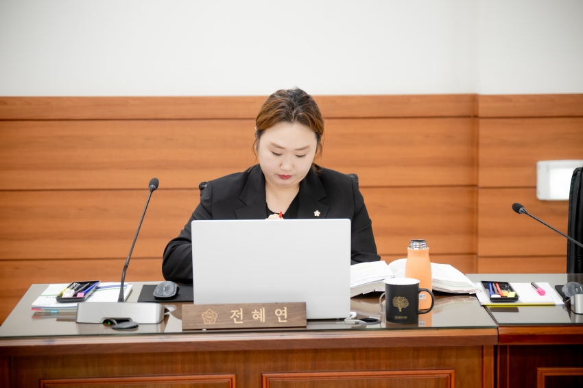2025. 6. 18.~19. 제312회 남양주시의회 정례회 제1차~2차 예산결산특별위원회_11