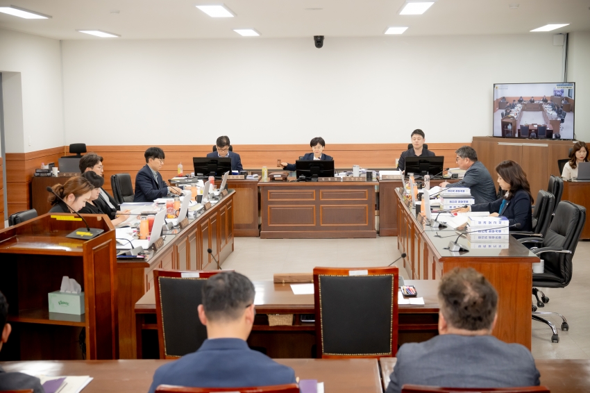 2025. 6. 18.~19. 제312회 남양주시의회 정례회 제1차~2차 예산결산특별위원회_38