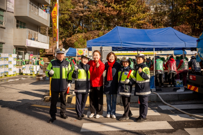 2025. 11. 12. 남양주시새마을회 2025 따뜻한 겨울 사랑의 김장 나누기_58