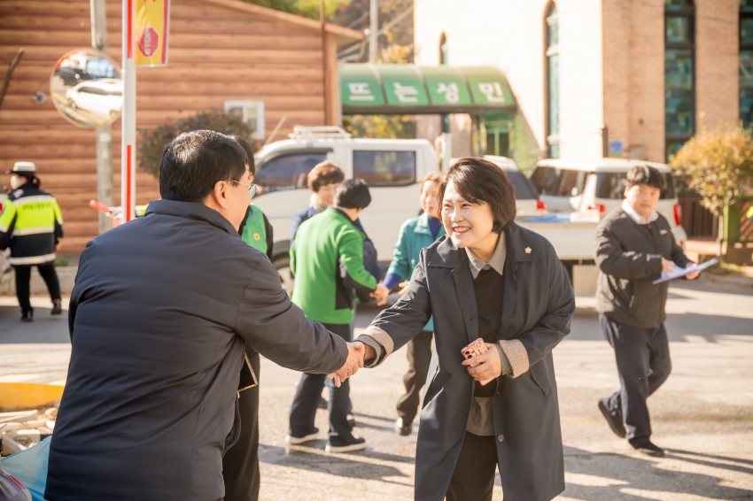 2025. 11. 12. 남양주시새마을회 2025 따뜻한 겨울 사랑의 김장 나누기_71
