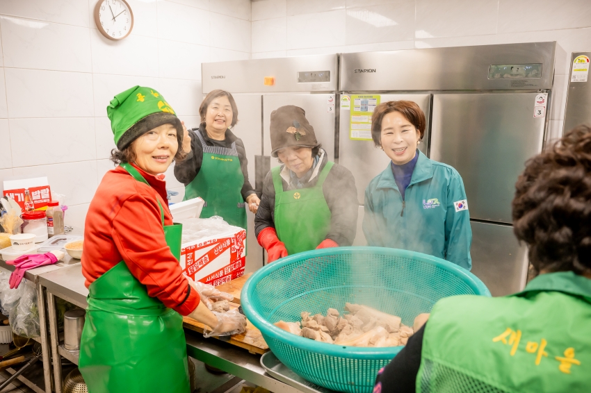 2025. 11. 12. 남양주시새마을회 2025 따뜻한 겨울 사랑의 김장 나누기_82