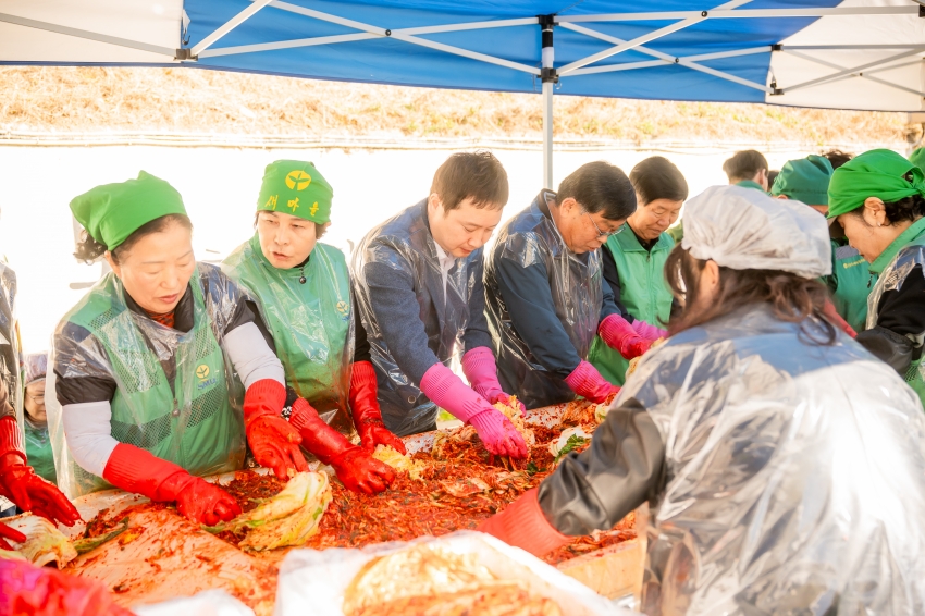 2025. 11. 12. 남양주시새마을회 2025 따뜻한 겨울 사랑의 김장 나누기_121