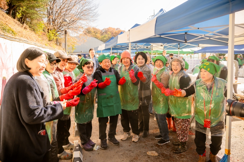 2025. 11. 12. 남양주시새마을회 2025 따뜻한 겨울 사랑의 김장 나누기_133