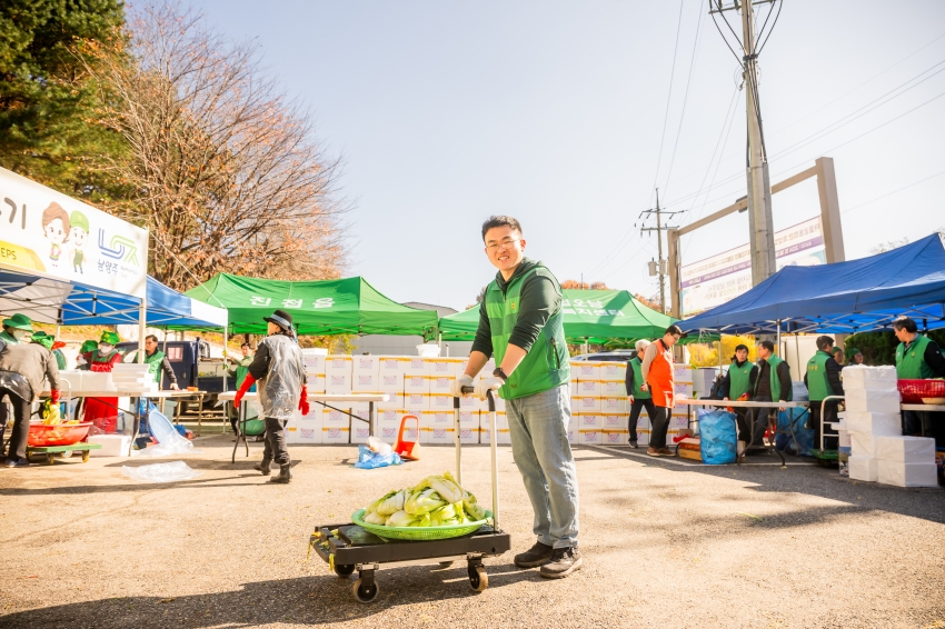 2025. 11. 12. 남양주시새마을회 2025 따뜻한 겨울 사랑의 김장 나누기_154