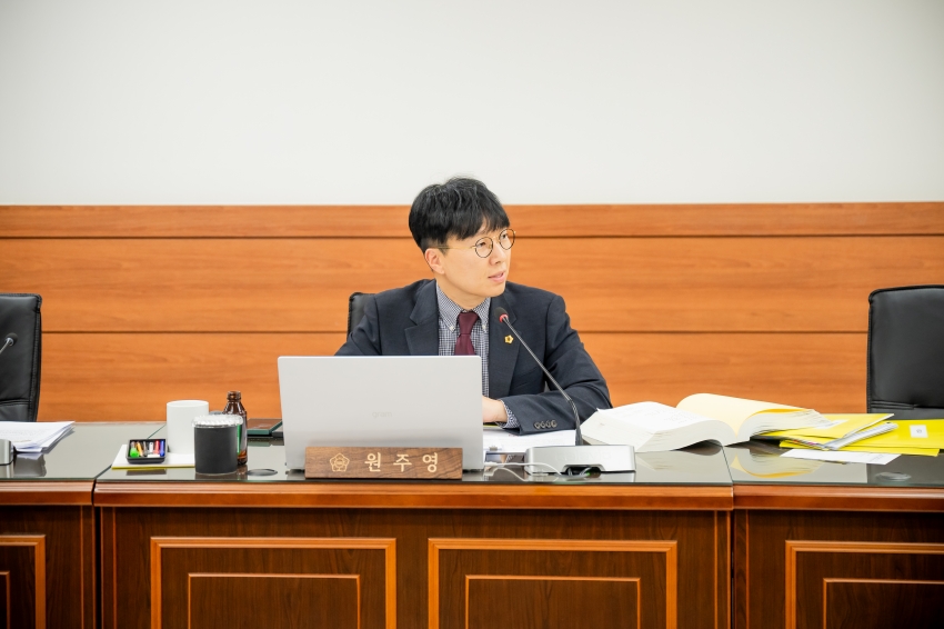 2025. 11. 26. 제316회 남양주시의회 정례회 [자치행정 위원회 행정사무감사 3일차]_1