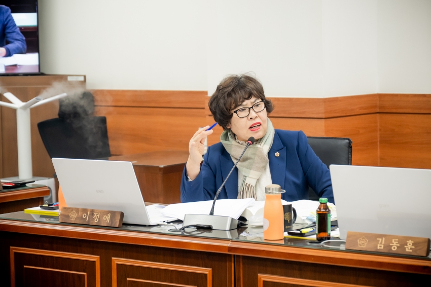 2025. 11. 26. 제316회 남양주시의회 정례회 [자치행정 위원회 행정사무감사 3일차]_10