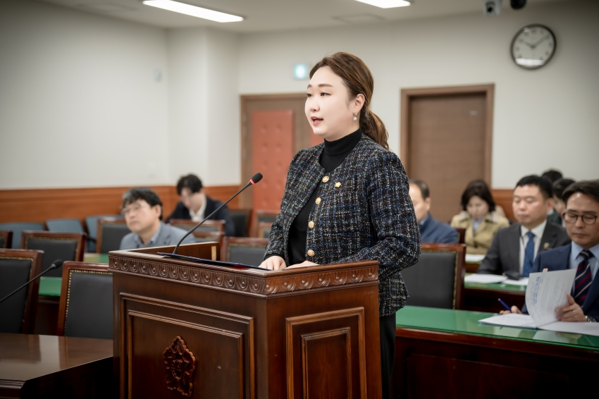 제302회 남양주시의회 임시회 제4차 상임위원회 - 조례안 발의 (자치행정/ 복지환경/ 도시교통 위원회)_1