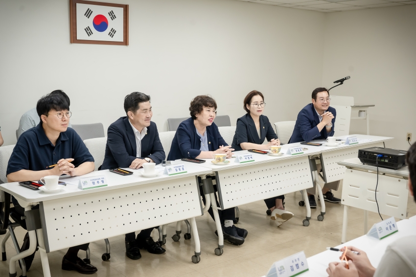 자치행정위원회 - 남양주시 16개 읍면동 순회방문 마무리(진접-퇴계원-양정) _48