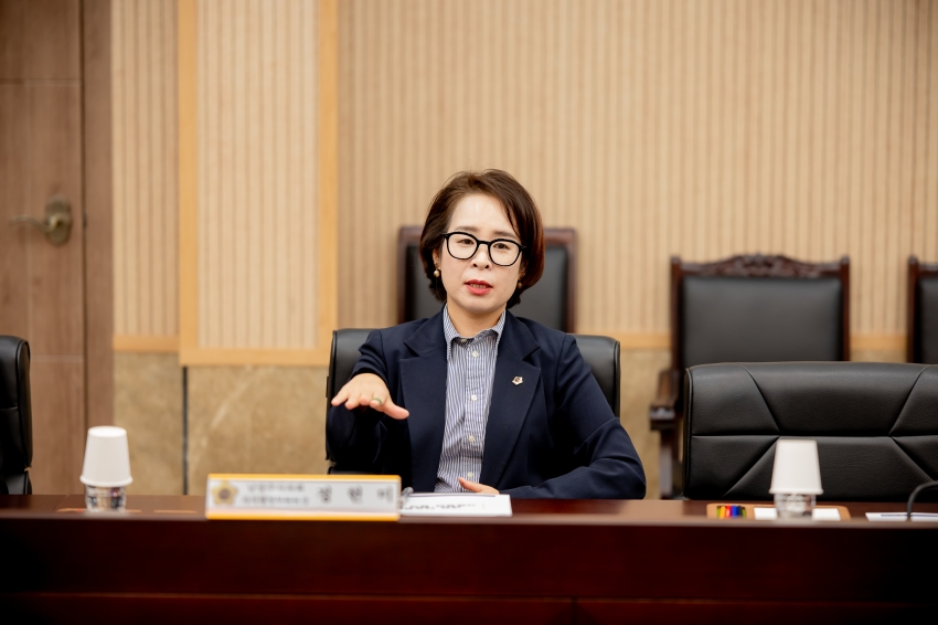 2025. 10. 14. 자치행정위원회 대만 타오위안도서관 자매결연 협의 간담회_8