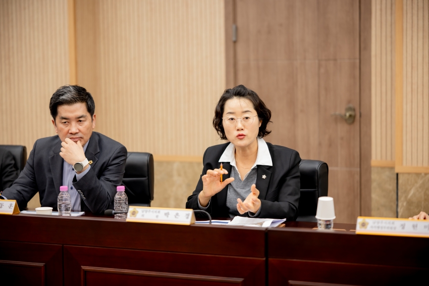 2025. 10. 14. 자치행정위원회 대만 타오위안도서관 자매결연 협의 간담회_10