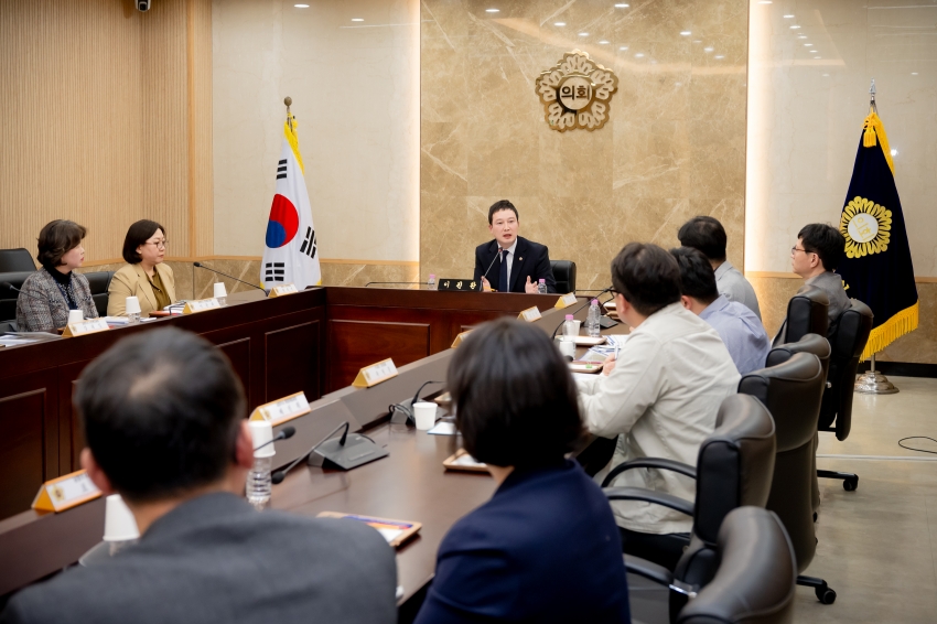 2025. 10. 28. 남양주시 지역복지자원 연계 관련 기관 간담회_50