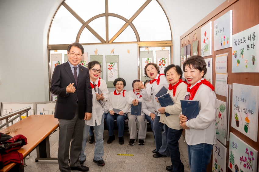 2025. 11. 20. 제30기 부설 노인대학(노인교실) 발표회 및 수료식_1