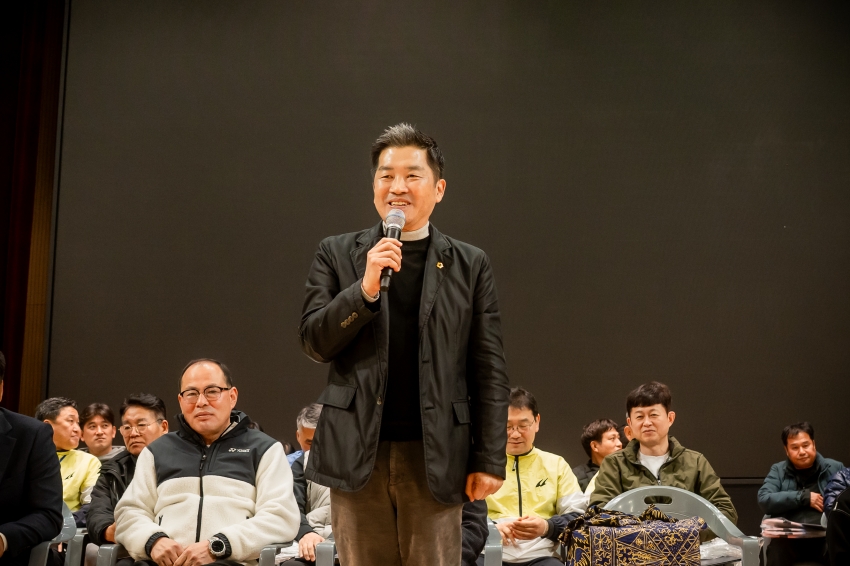 2025. 11. 22. 제7회 남양주시의회 의장기 배드민턴 대회_62