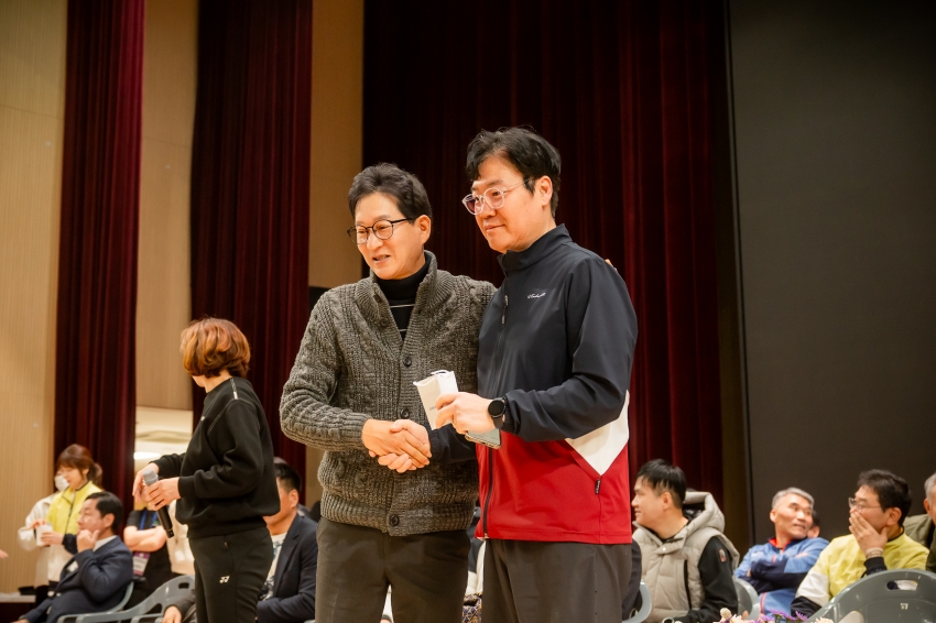 2025. 11. 22. 제7회 남양주시의회 의장기 배드민턴 대회_89