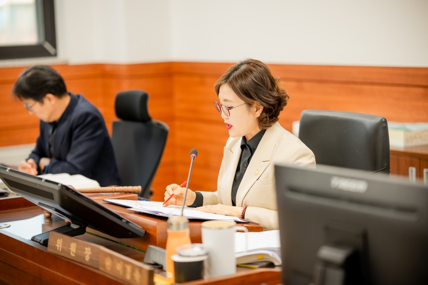 2025. 11. 28. 제316회 남양주시의회 정례회 [복지환경 위원회 행정사무감사 5일차]_1