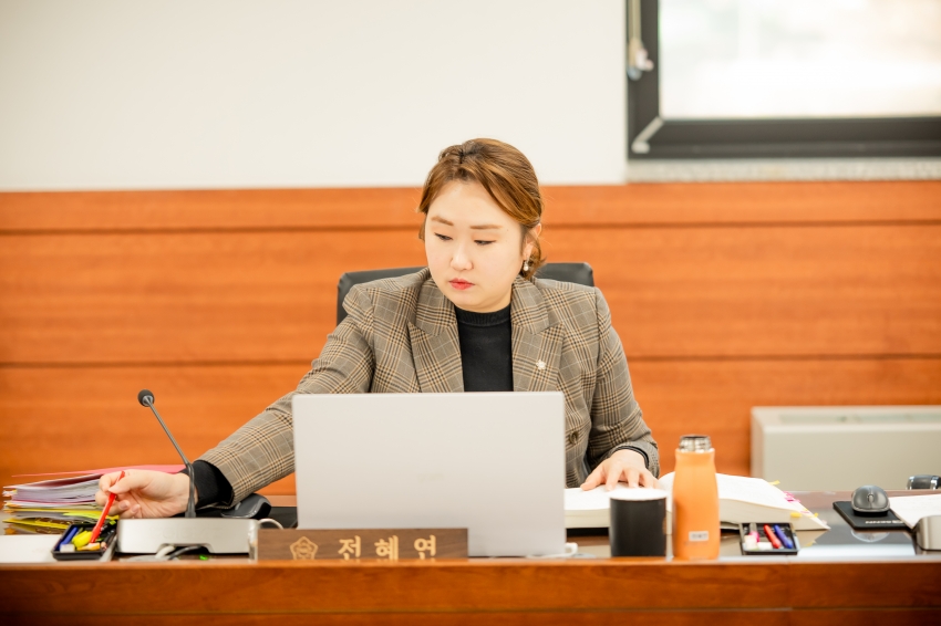 2025. 11. 28. 제316회 남양주시의회 정례회 [복지환경 위원회 행정사무감사 5일차]_8