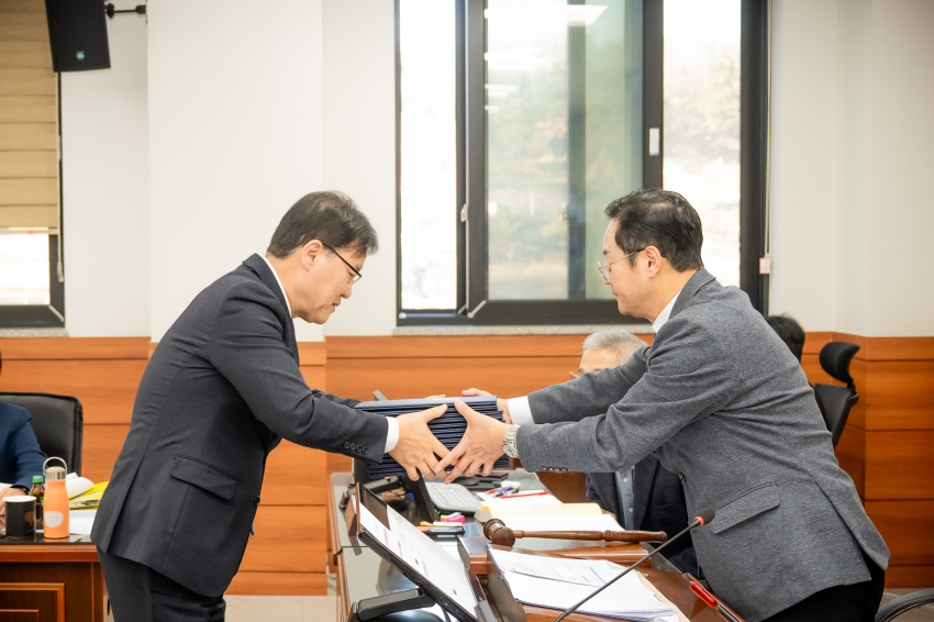 2025. 11. 28. 제316회 남양주시의회 정례회 [자치행정 위원회 행정사무감사 5일차]_11