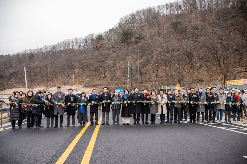 2026. 1. 12. 국지도 86호선 현장점검 및 창현2리 마을회관 준공식_3