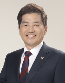 김동훈